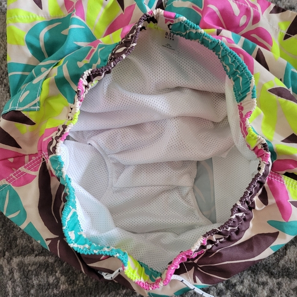 GAP Boy's XL swim shorts size XXL - Picture 6 of 12